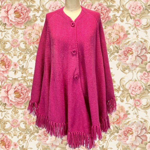 Vintage Jackets & Blazers - VINTAGE raspberry knit sweater poncho‎ cape wrap fringe button front 60s 70s